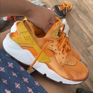 Orange Huaraches 9.5 - Women